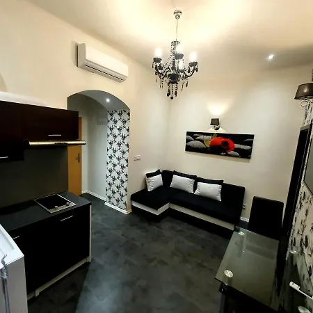 Lulu Apartment *